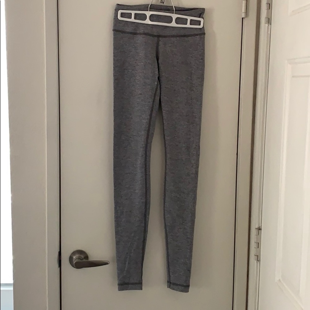 Lululemon grey leggings
